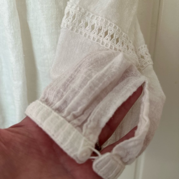 Zara Kids White Linen Peasant Blouse. Size 11-12. Beautifully made. - Picture 6 of 7